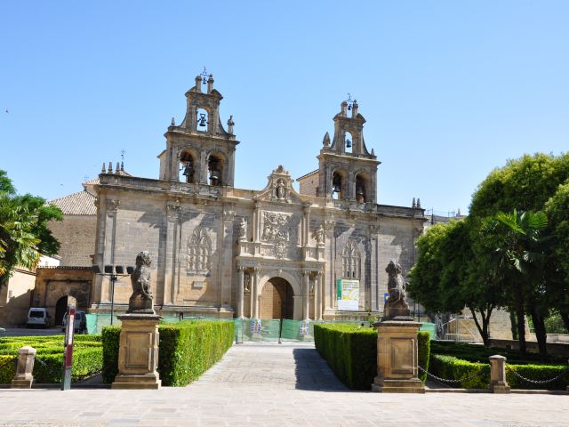 Real Colegiata de Santa María la Mayor de los Reales Alcázares