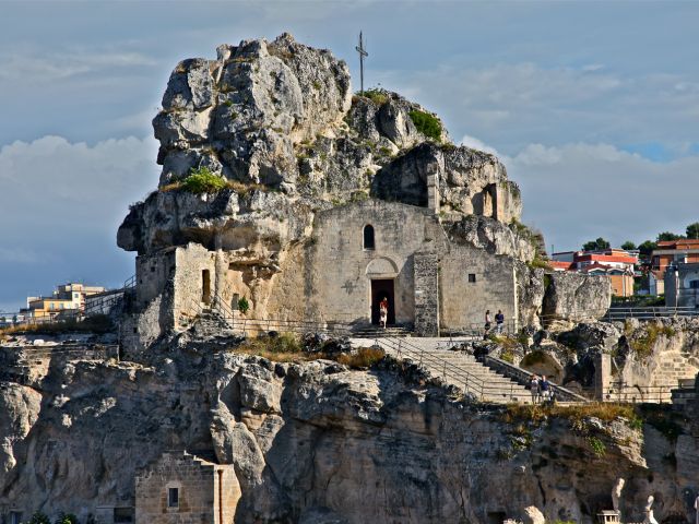 Église troglodyte