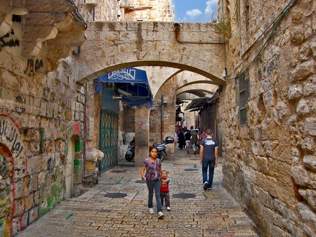 Via Dolorosa dans la vieille Ville de Jérusalem