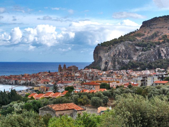 Vue de Cefalu