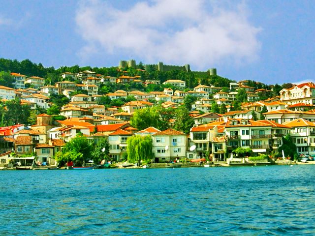 Vue d'Ohrid et de la forteresse de Samuel