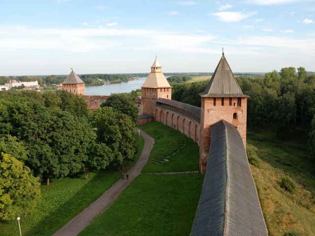 Enceinte du Kremlin de Novgorod