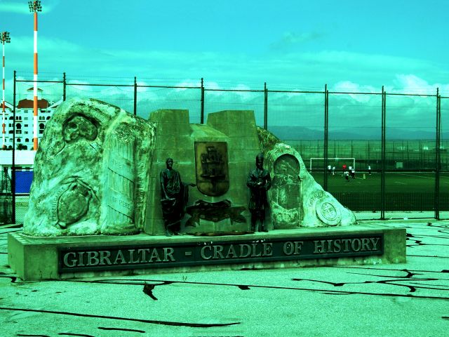 Bienvenue à Gibraltar - berceau de l'histoire