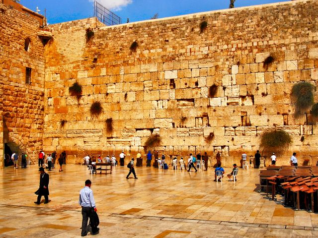 Mur des Lamentations sur l'esplanade du Temple de Jérusalem