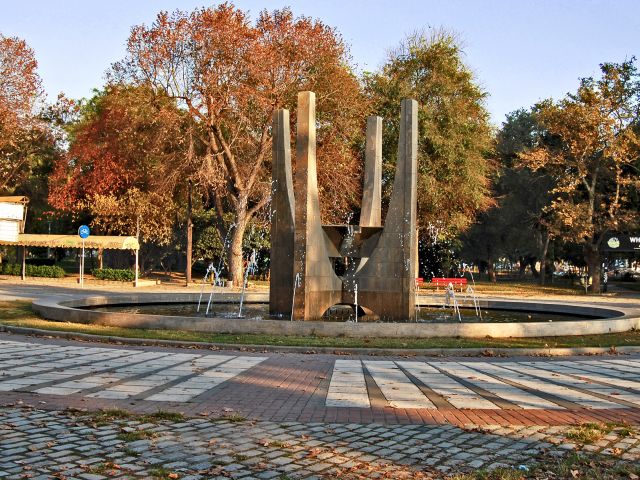 Fontaine dans les jardins de Thessalonique