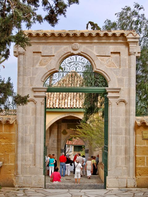 Porte principale de Hala Sultan Tekke