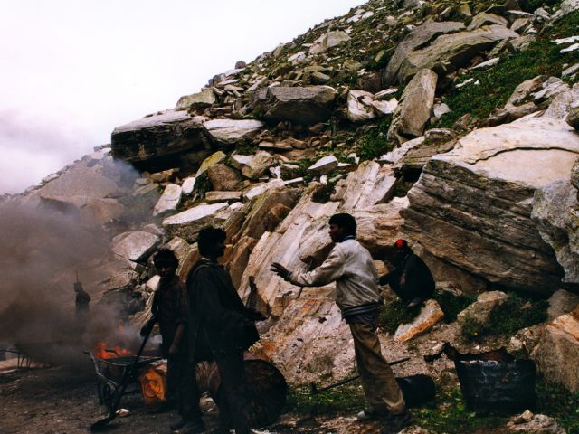 Himalayas roadmen