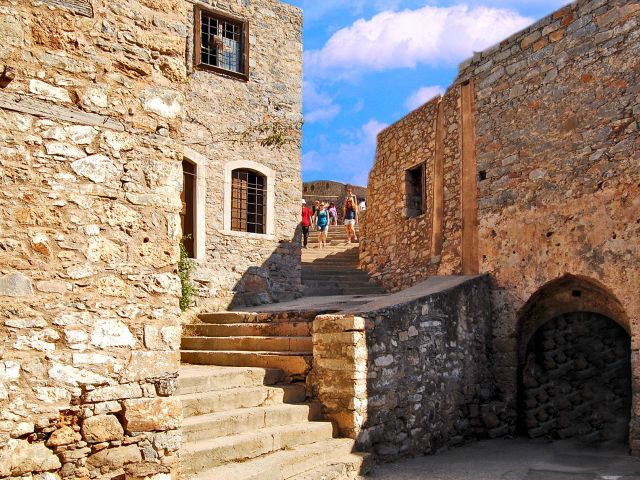 Marche à travers Spinalonga