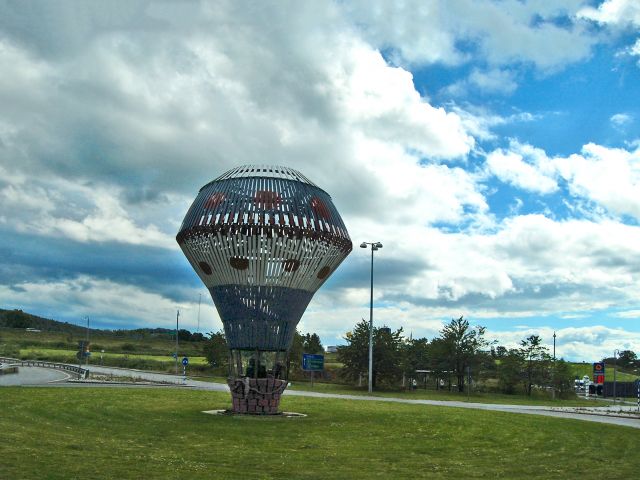 Mongolfière à l'entrée de Gränna