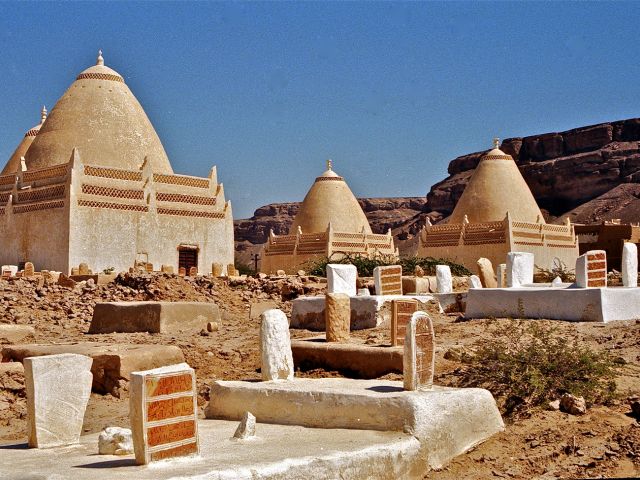 Cimetière à Aynat