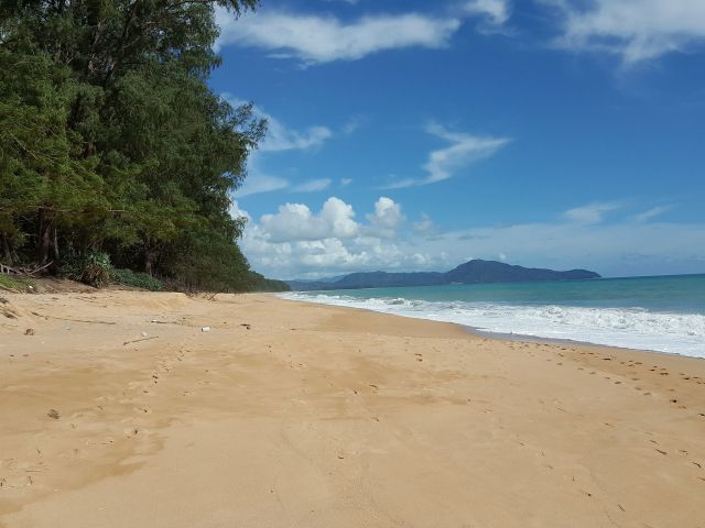 Plage Mai Khao