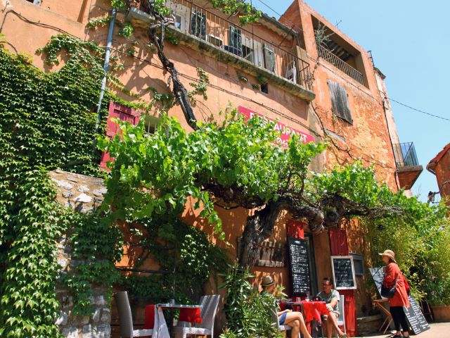 Restaurant à Roussillon