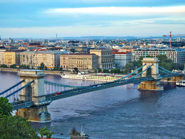 Vue du Széchenyi lánchíd