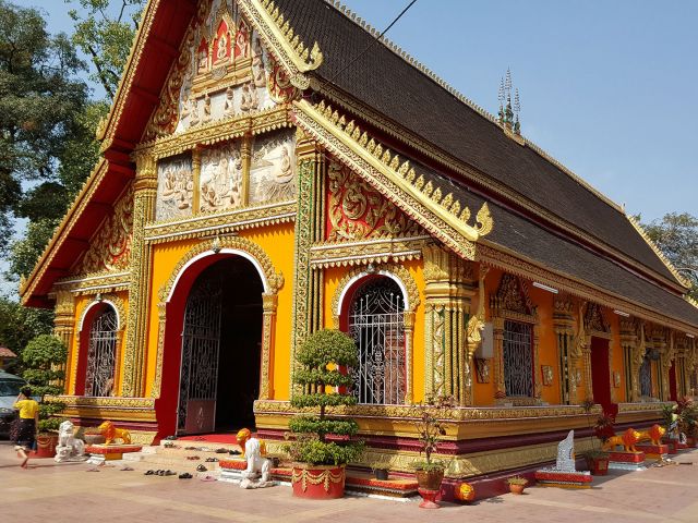 Wat Si Muang