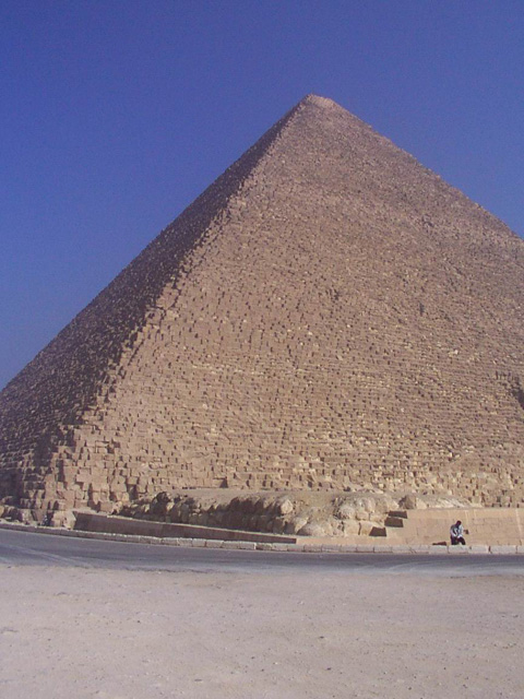 Pyramid of Khufu