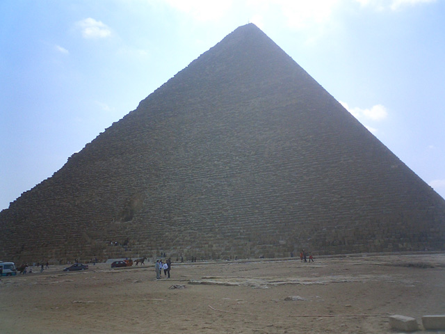 Pyramid of Khufu