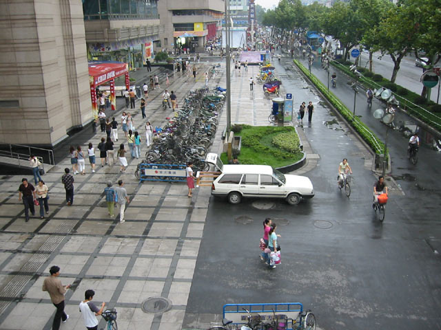Hangzhou street