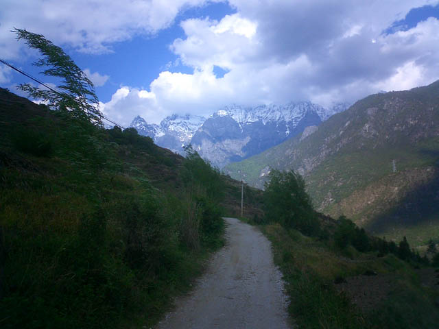 Jade Dragon Snow Mountain