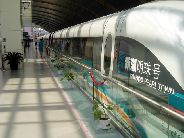 Shanghai train