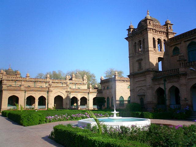 Islamia College