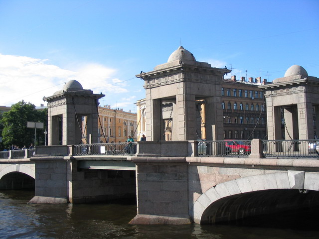 Lomonosov Bridge