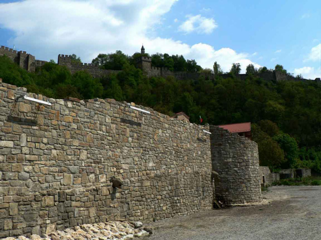 Tsarevets walls