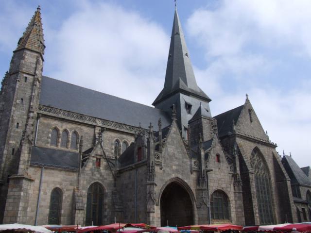 Place Saint-Aubin