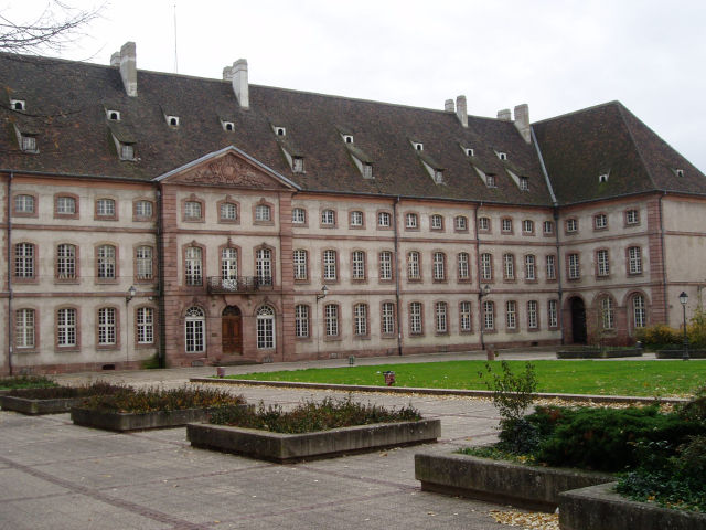 Place du 2 février