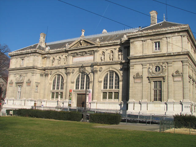 Musee et bibliotheque