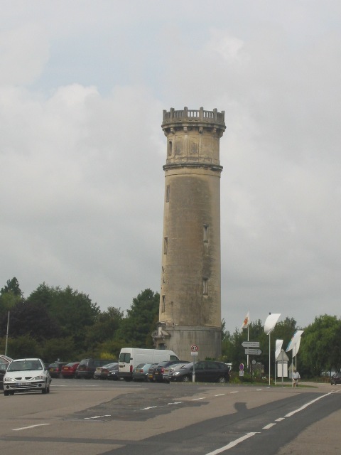 Honfleur lighthouse