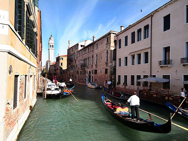 Venetian rowing boat