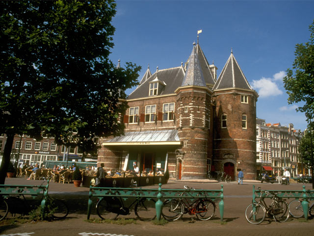 Albert Cuypmarkt monument