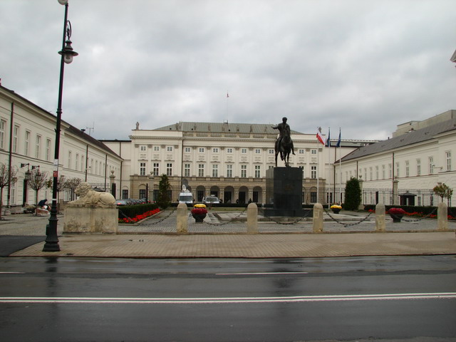 Equestrian statue