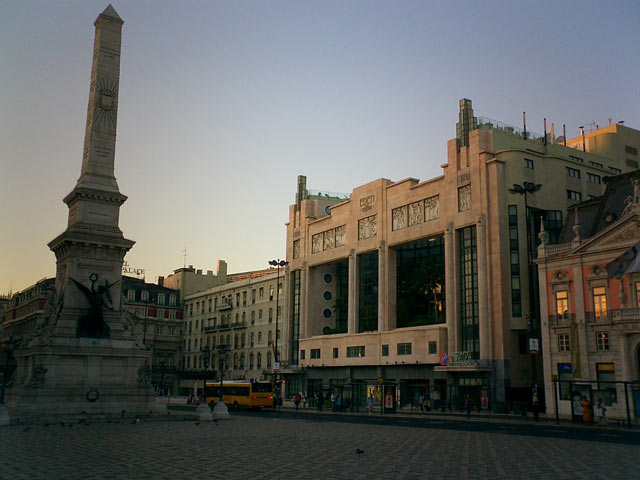 Restauradores Square