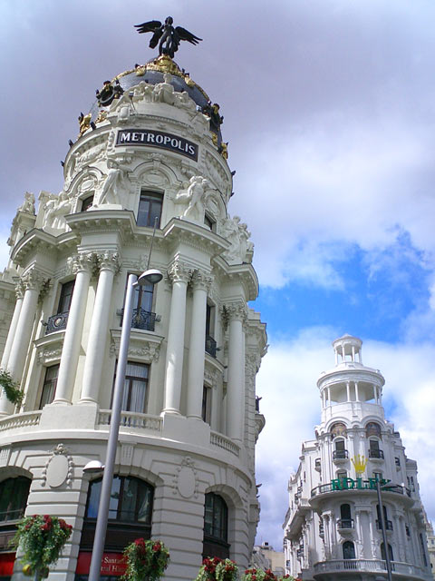 Metropolis building