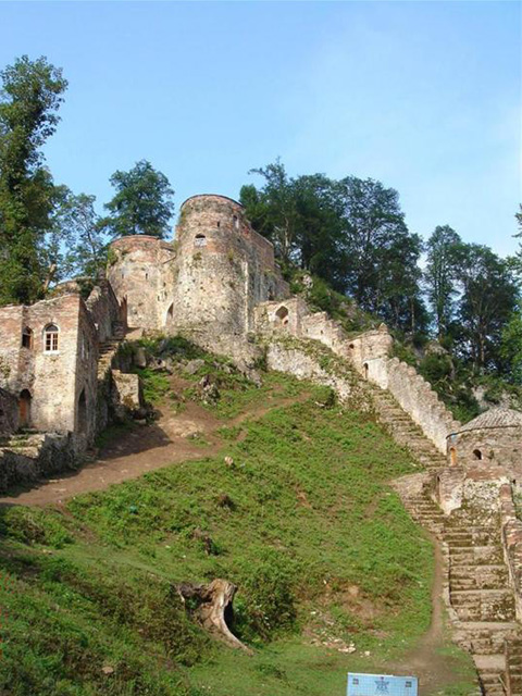 Ghaleh Rudkhan