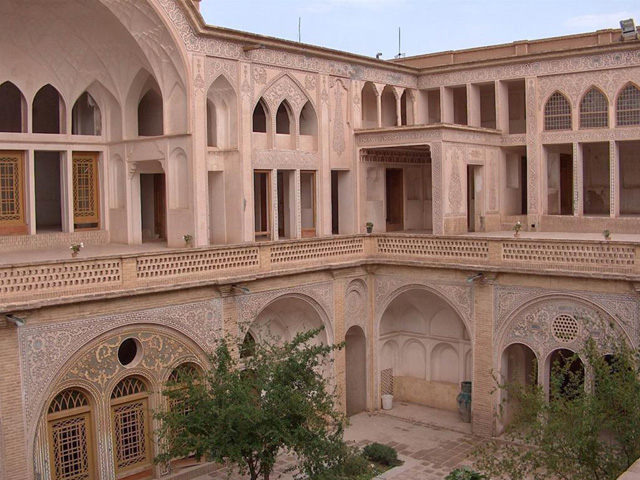 Abbasian House courtyard