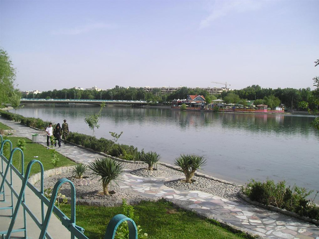 Zayandeh River