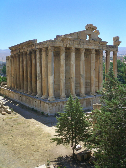 Bacchus, temple