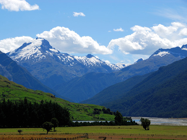 Wanaka Lake