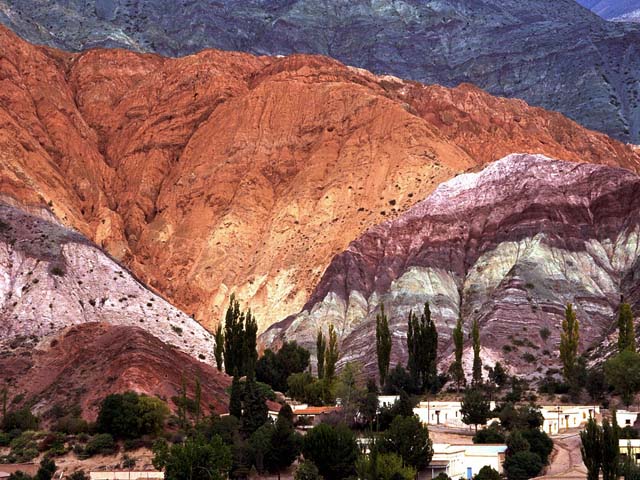 Cerro de los Siete Colores