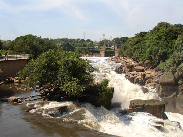 Salto - rio Tiete