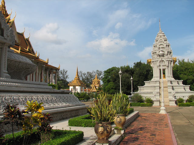Kantha Bopha Stupa