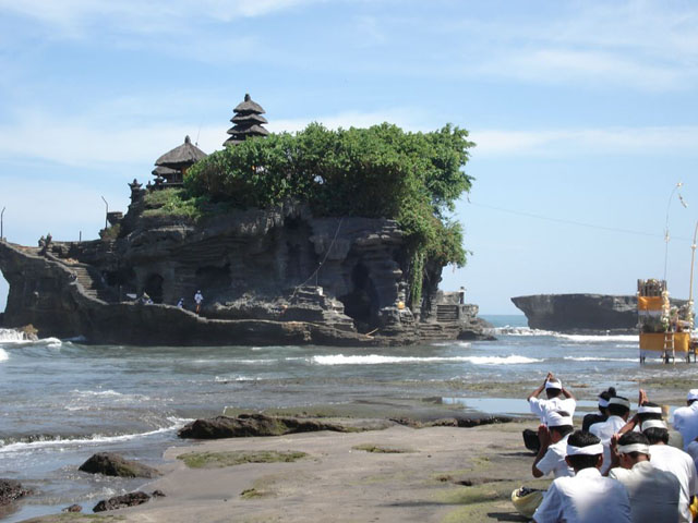 Tanah Lot temple