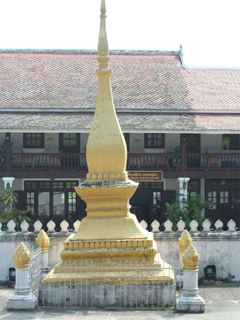 Xi Boun Heuang chedi