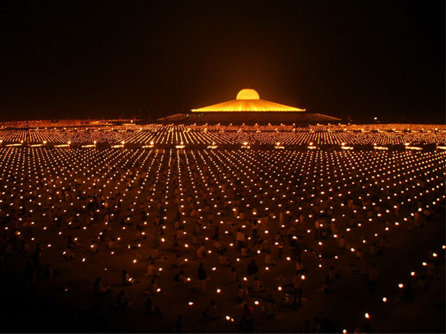 Dhammakaya Cetiya Pathum Thani Thailande Landolia Un Monde De Photos