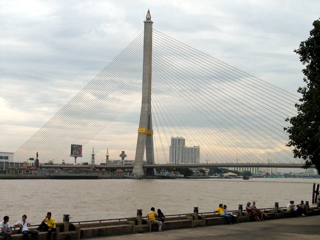 Rama VIII Bridge