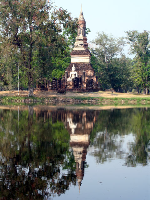 Buddha and Chedi on water