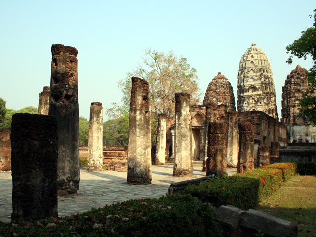 Wat Si Sawai from outside