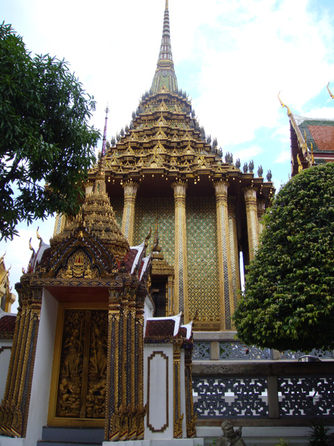 Phra Mondop